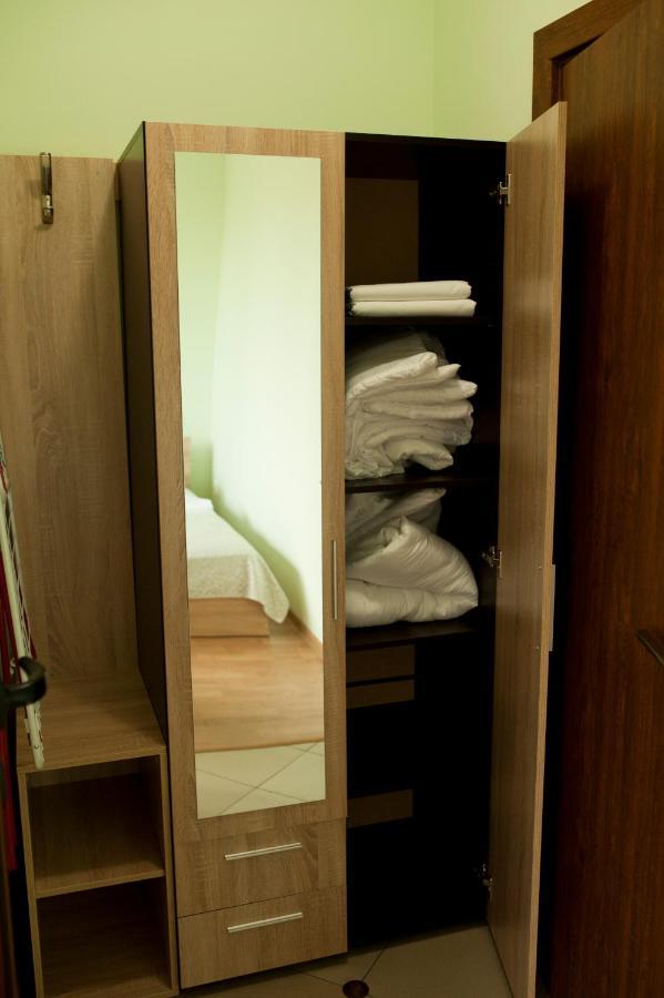 Alfa Guest Rooms With Parking Warna Zewnętrze zdjęcie