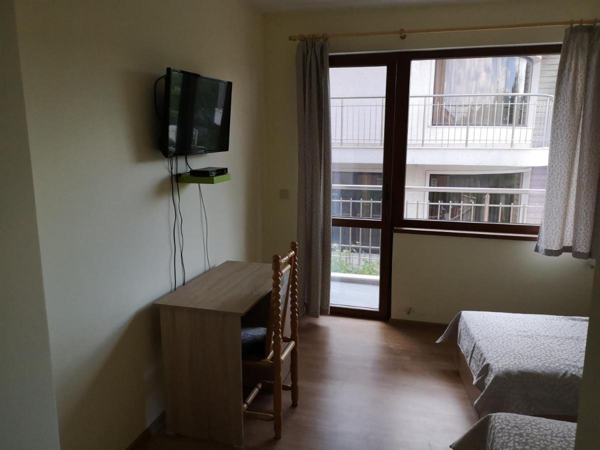 Alfa Guest Rooms With Parking Warna Zewnętrze zdjęcie